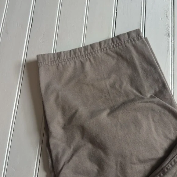 STO (Susquehanna Trail Outfitters) Capris Khaki Size 12 - Picture 2 of 7